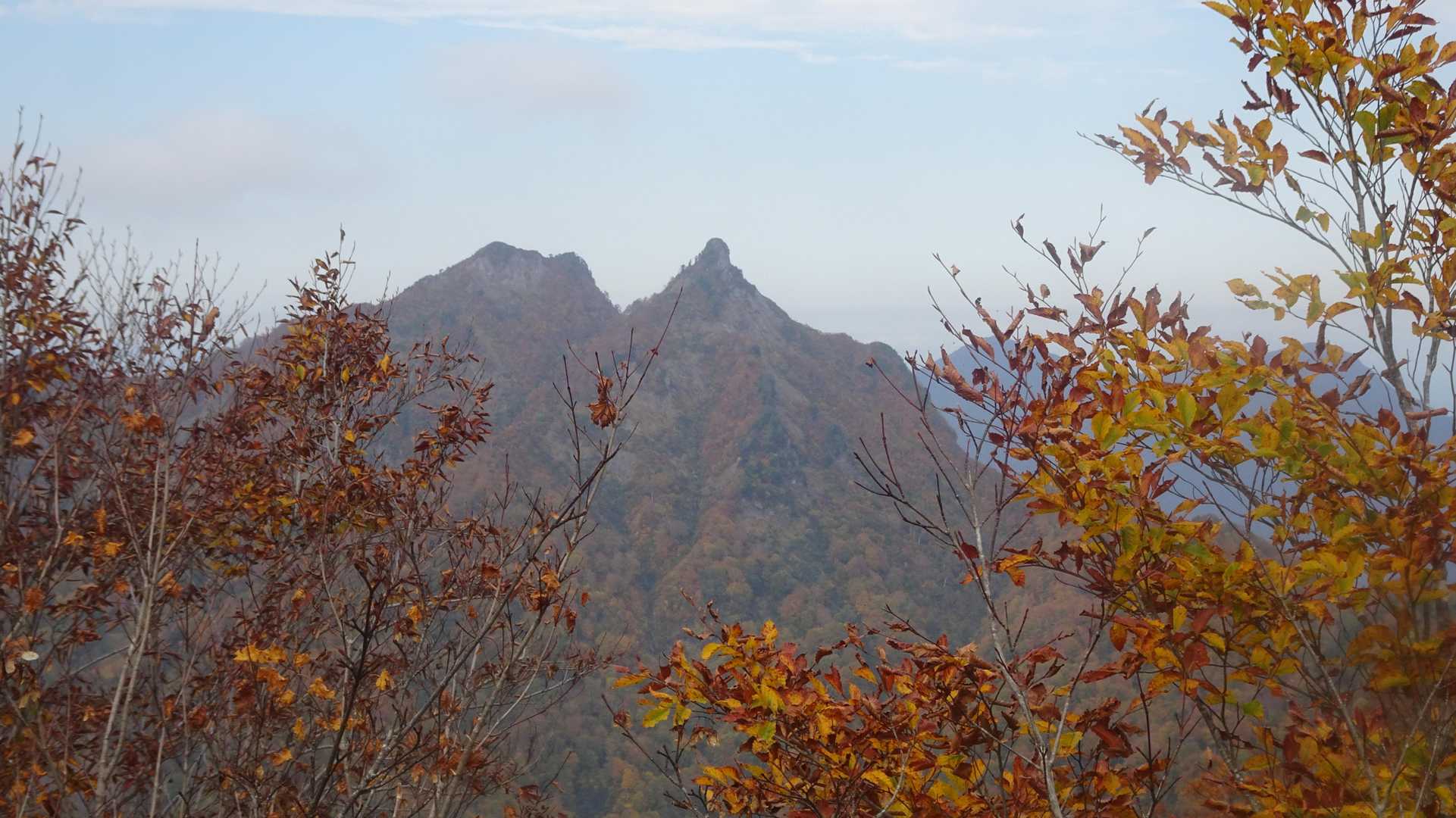 駒ヶ岳登山口-駒ヶ岳-鬼ヶ面山-鋸岳-鋸岳登山口 縦走コースの写真