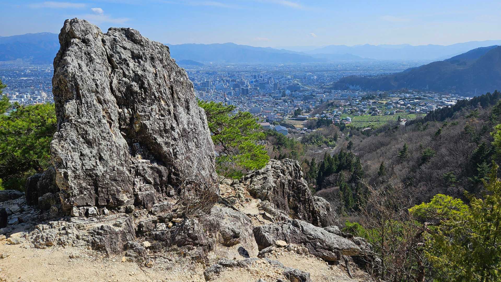金毘羅神社-地附山-大峰山 周回コースの写真