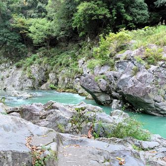 岩場だけど気持ちのいいコース