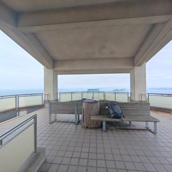 む？ピーク全然期待して無かったのだけど、凄い展望スペースですね🤠