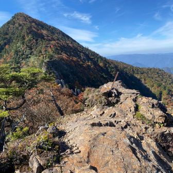 空鉢岳山頂から