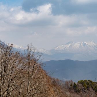 黒姫山の左に高妻山もみえてましたねー