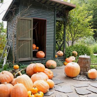 ハロウィンの飾り付け
