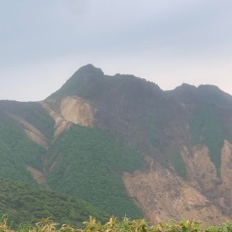 朝日岳も