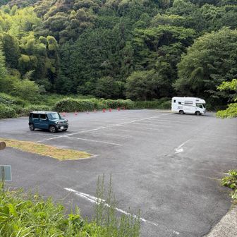 帰りはほぼ駆けおりる。
ラスト２台だった🚙