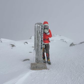 白ひげのサンタクロース登頂🎅