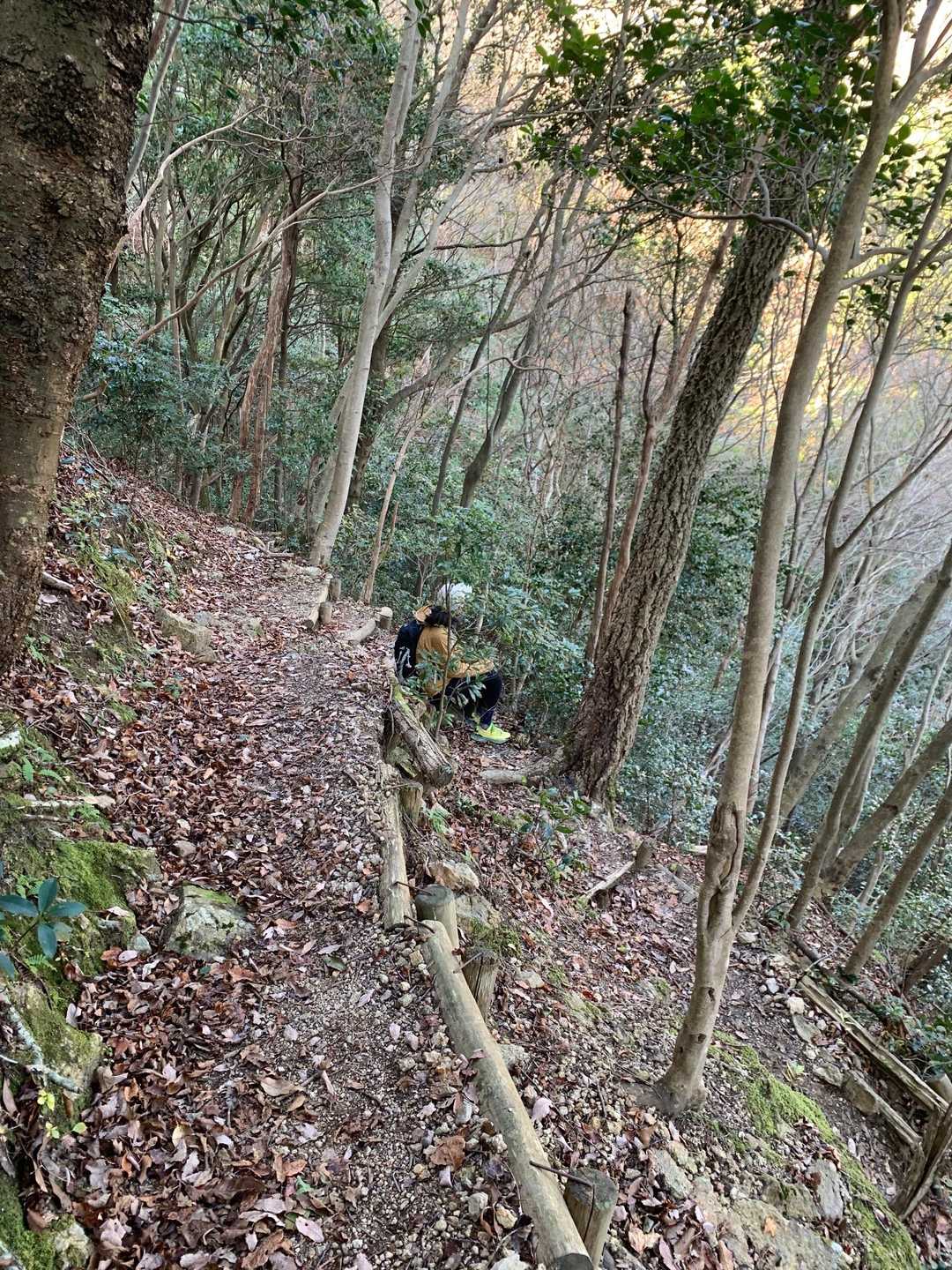 いつものポーズじゃないけど疲れてる（笑）