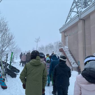 スタート出遅れ…大渋滞の初詣