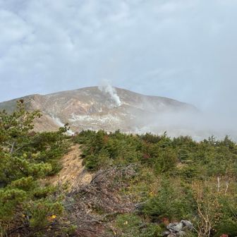 硫黄の香りが立ち込めてきました