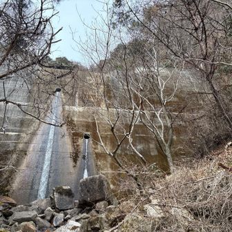 六甲山・長峰山・摩耶山 ホッチキス堰堤④