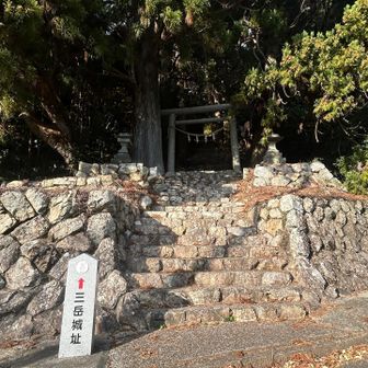 帰りは下からちゃんと石段を登って帰ります！笑