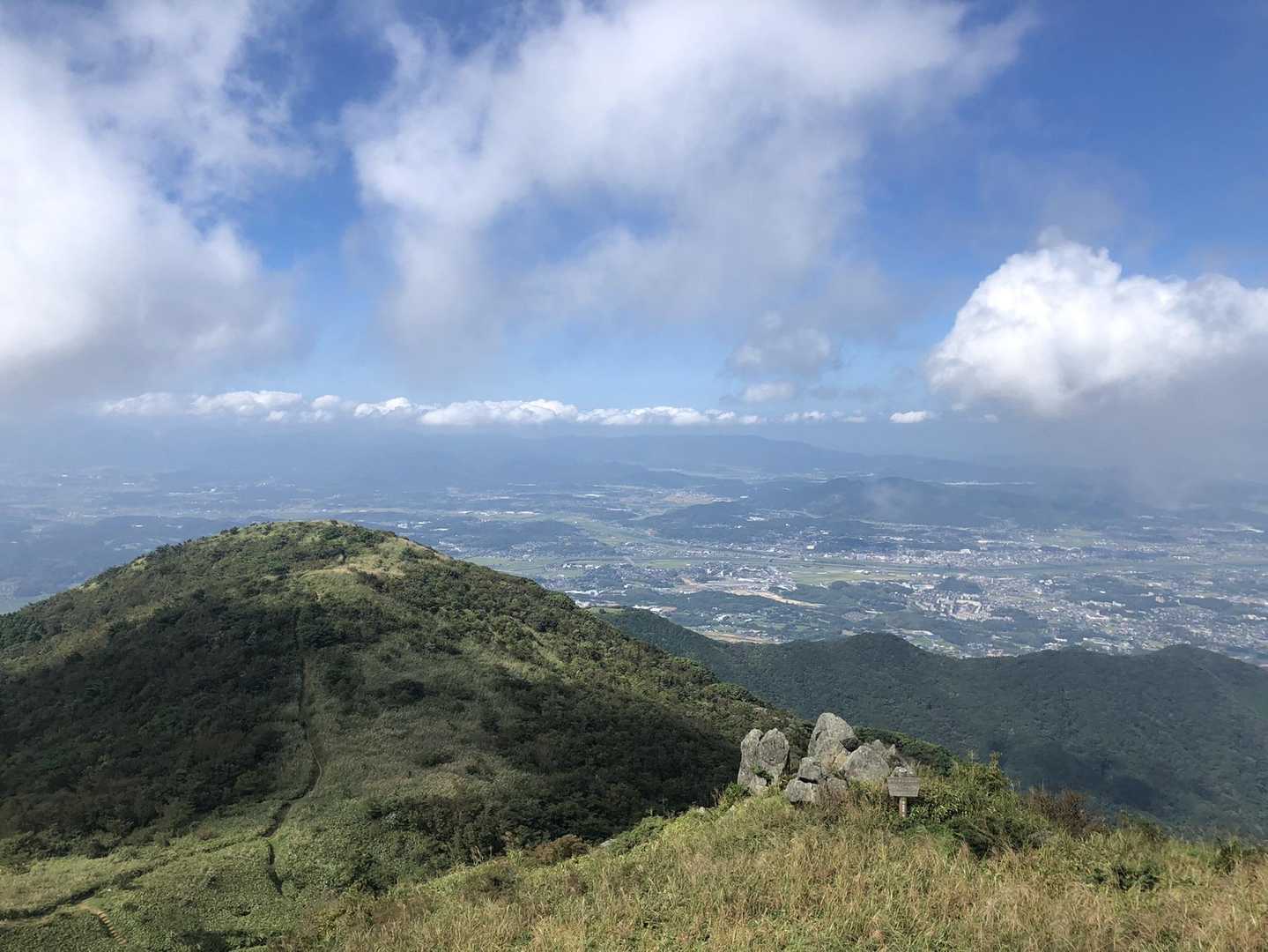 福智山 | 滝、植物、稜線、パノラマ。地元に愛される見どころたくさんコースの写真