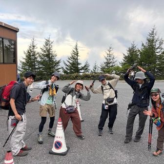まさかのバス停解散である。おつかれ山！