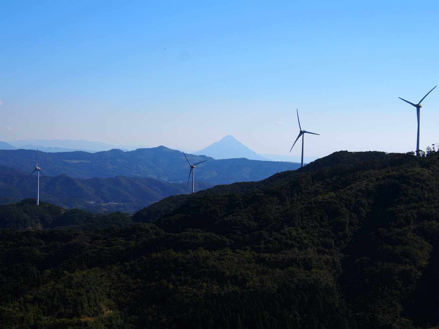 開聞岳が見えてきた