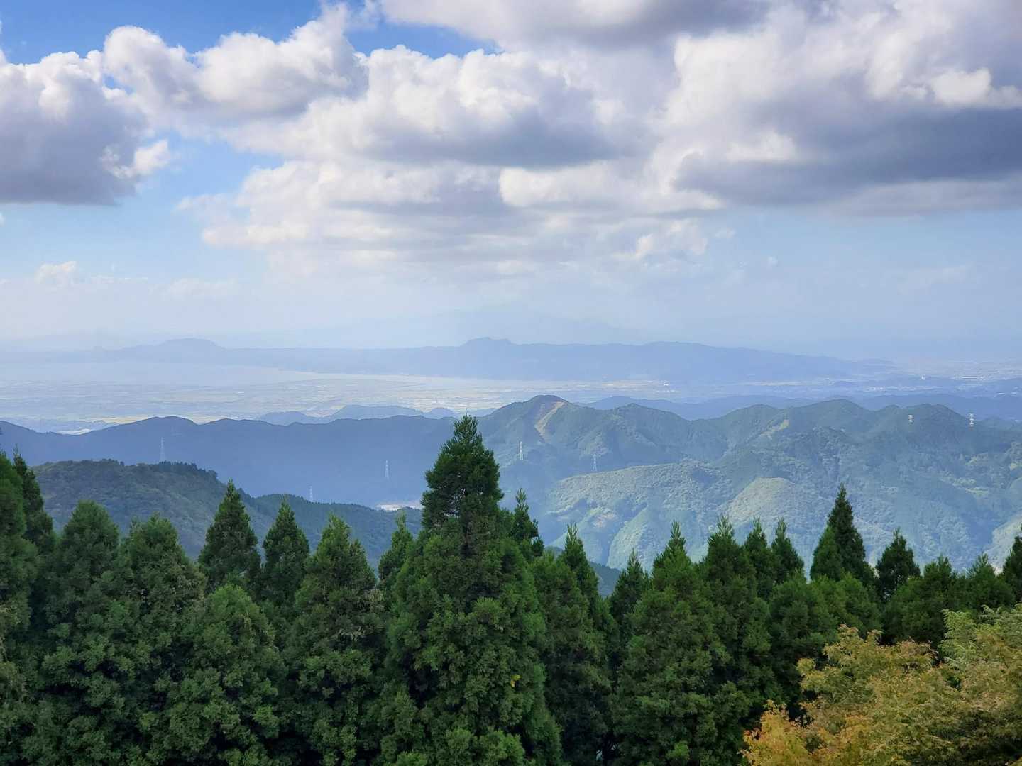 天気予報は曇りでしたが晴れ間見えてる☀
