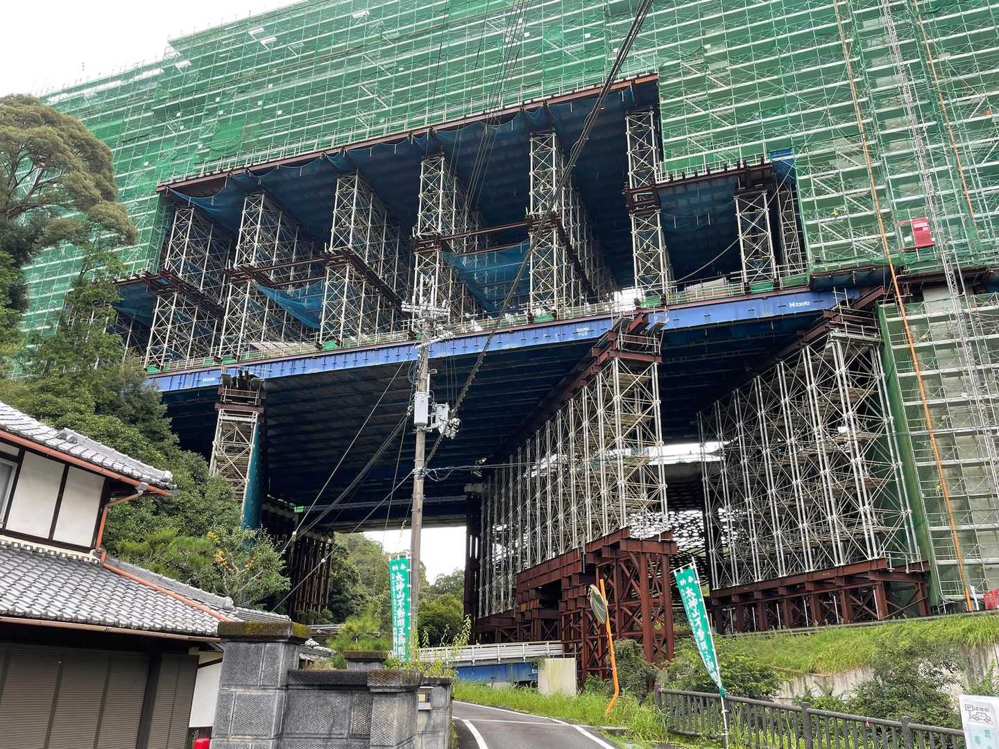 新名神高速の工事、いつ見ても凄い！
