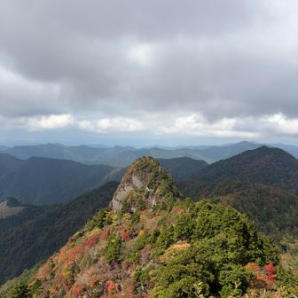 大日山、稲村山頂から宝剣に向かう途中に眺望ポイント