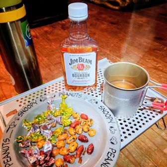 二次会は、Bourbonをお湯割り🥃で頂きます👍️