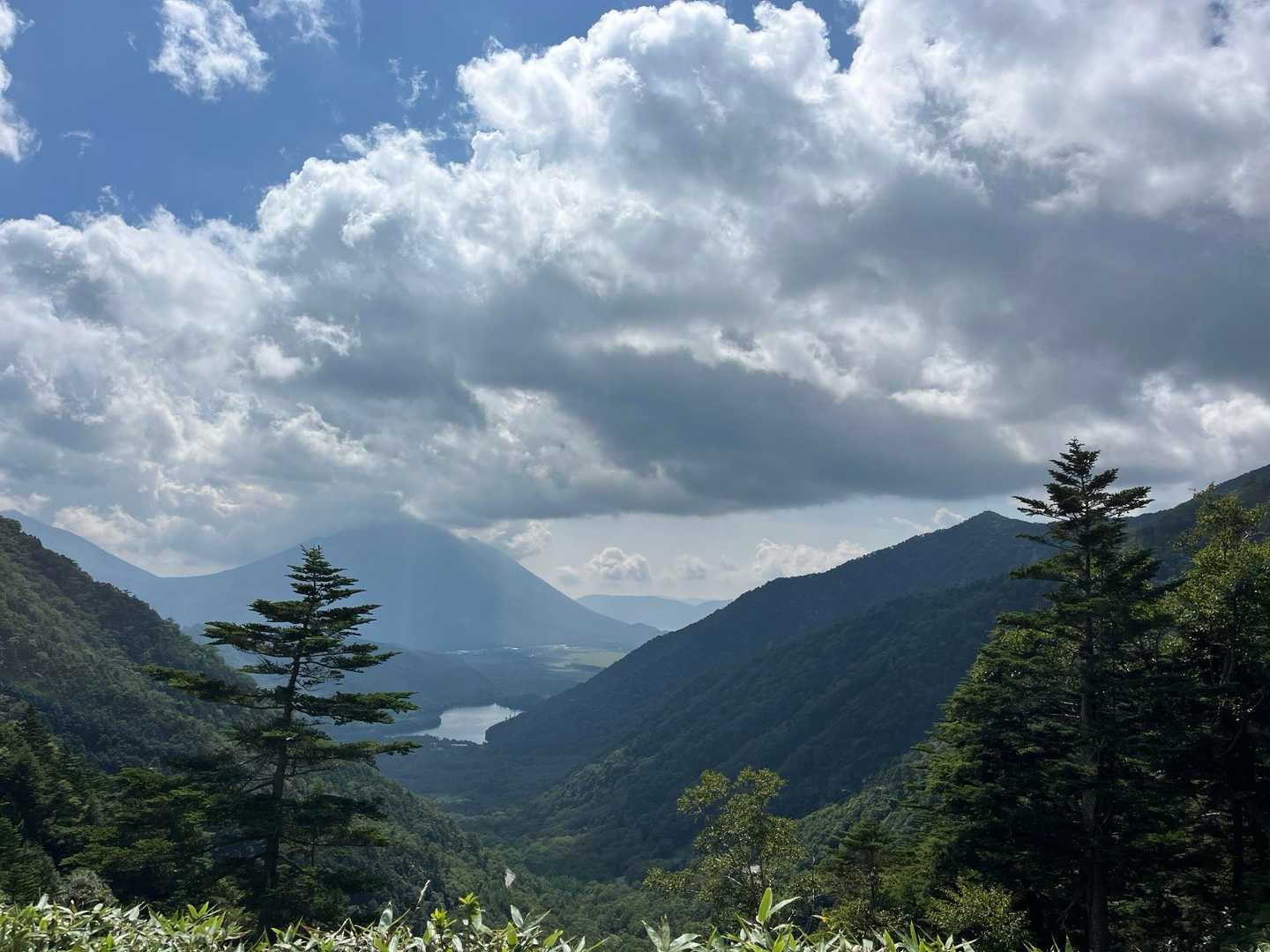 金精峠登山口-金精峠-金精山-五色山 往復コースの写真