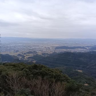 城山より
心を無にすれば電線は見えない⋯はず
🧐