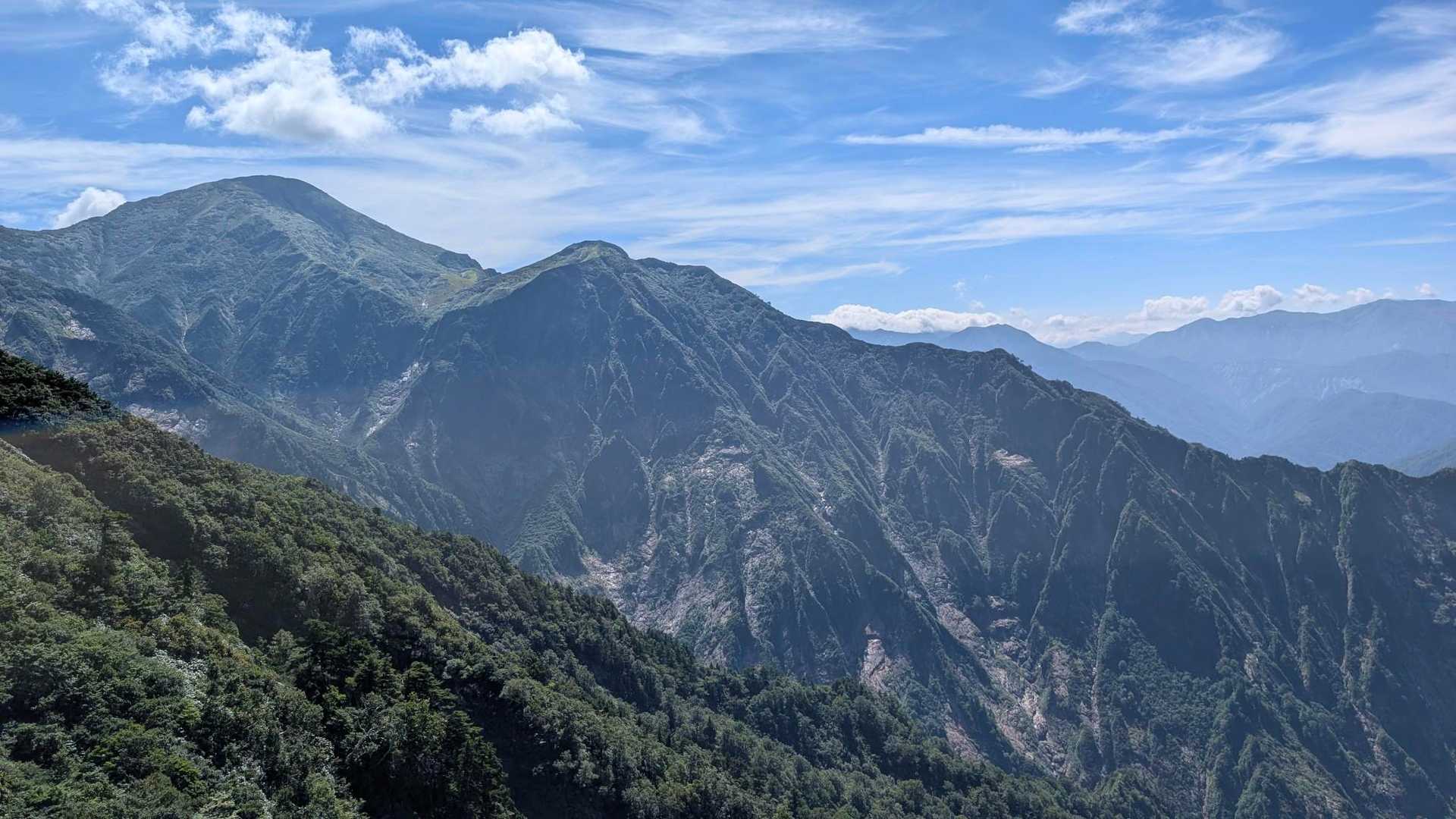 十二平登山口-グシガハナ-越後駒ヶ岳 往復コースの写真
