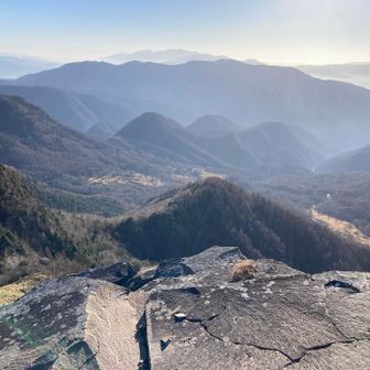 烏帽子岩から鉢伏山