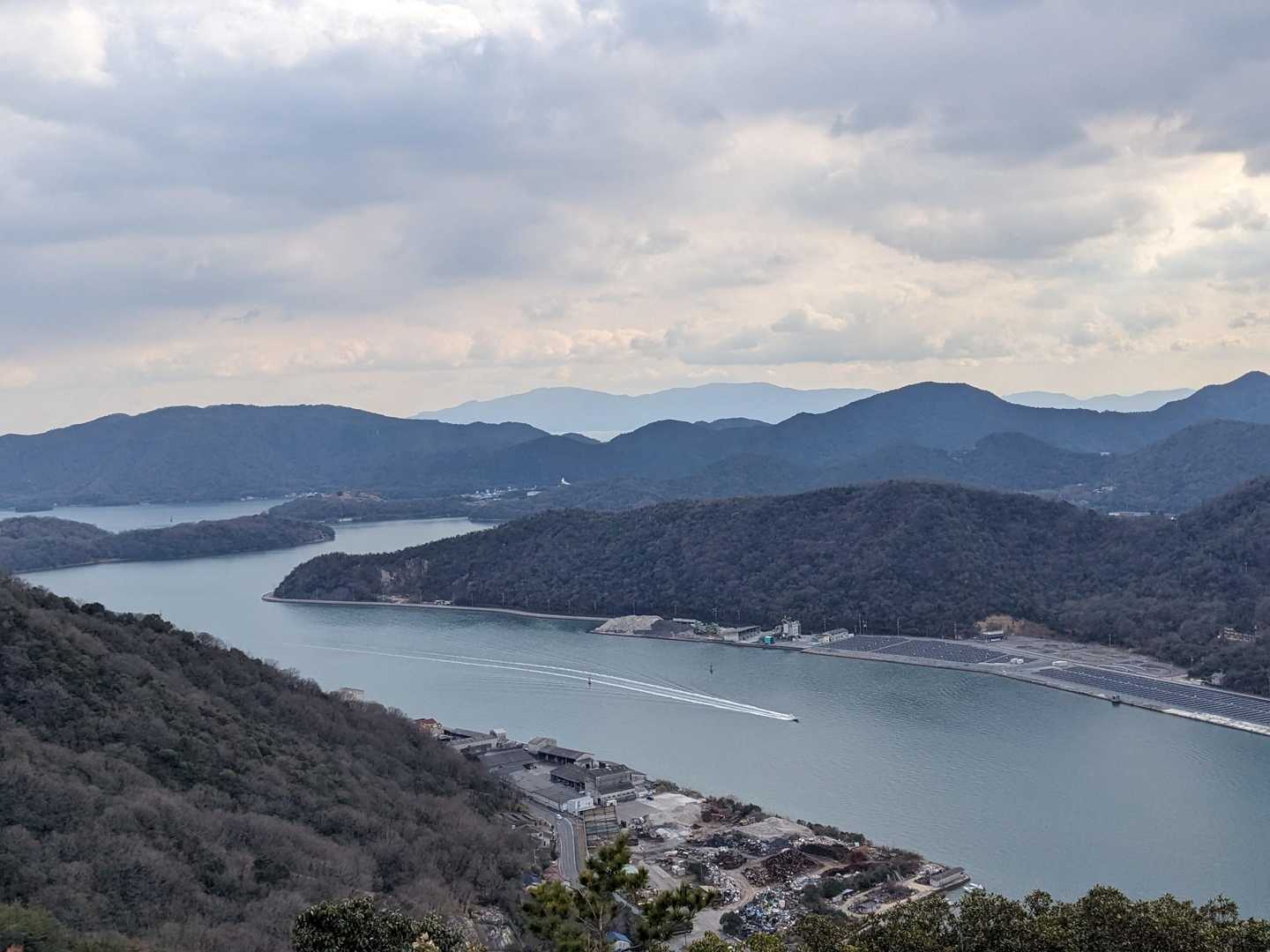 前山-雨乞い跡地-富田松山-富田松山城跡登山口 周回コースの写真