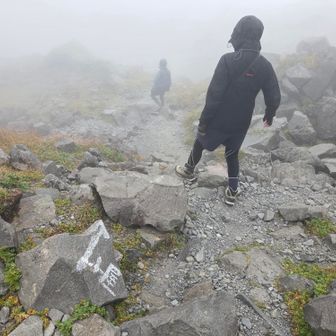 七高山には行かず
御室小屋へ下山