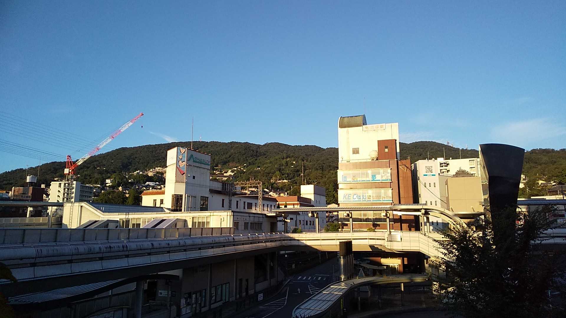 青空が広がりました。空気も澄んでます。