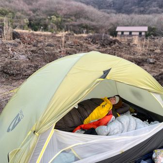 そしてジジィは早寝。
