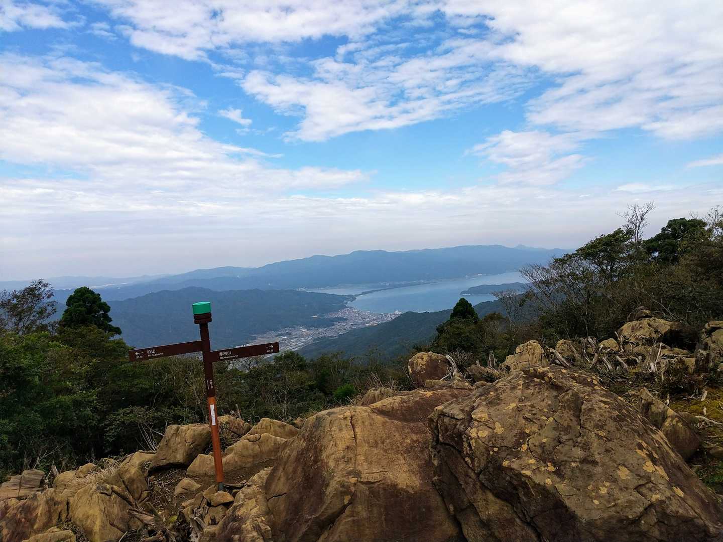 日本三景の天橋立です👍
リフトに乗って展望台からは多くの方が見たと思いますがココから見るのも最高ですよ🎶