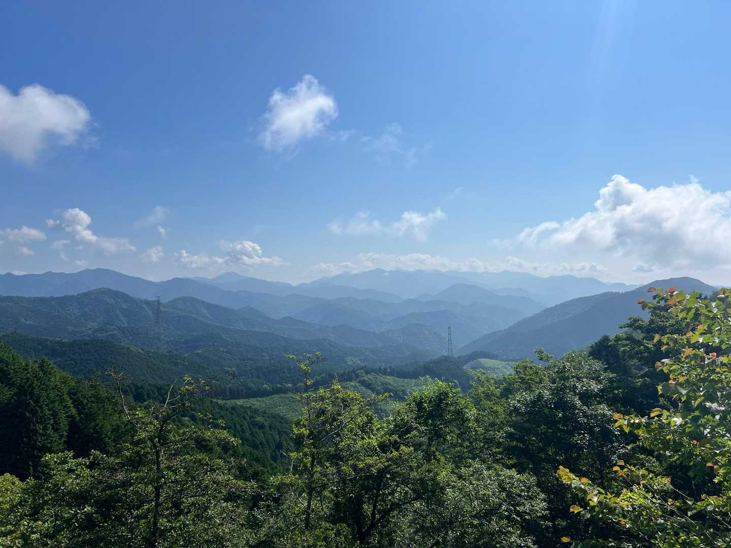 景色見ながら
ひたすら歩くー😅