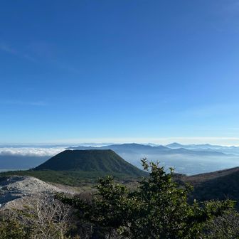 甑岳の背後に雲海が✨✨☺️👌