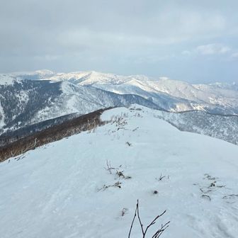 尻ボーしながら下山します