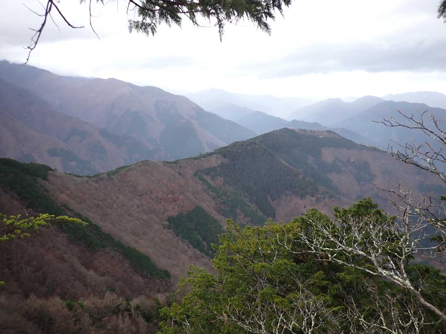 妙法ヶ岳からの眺望…