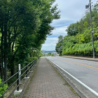 まずは歩道歩きで身体を整えて〜