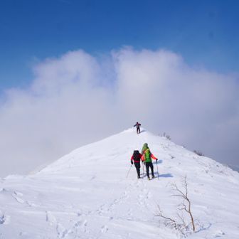 山頂まであと少し・・