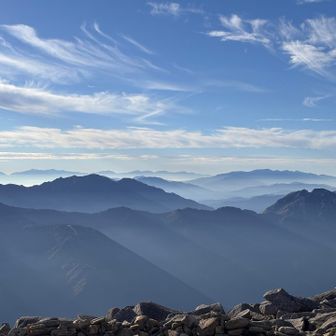 富士山見つけ（左）