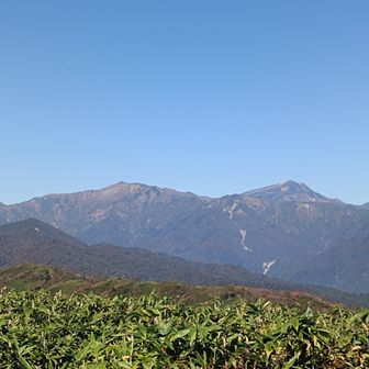 裏？から見る白山連峰は何だか新鮮…