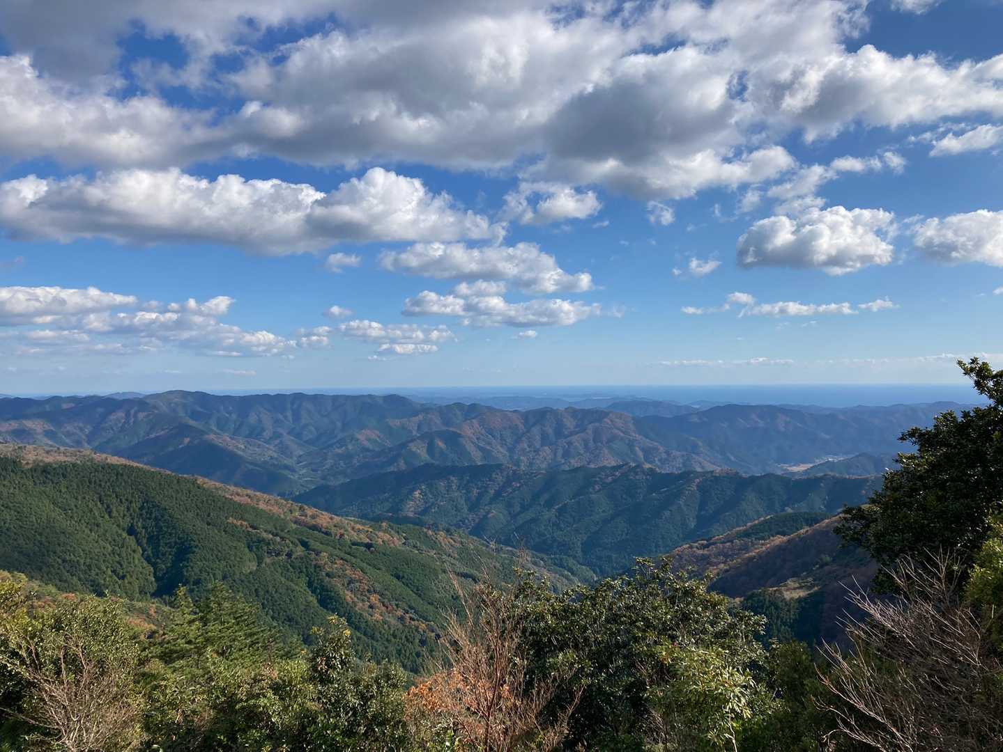 途中からの景色も綺麗〜⛰