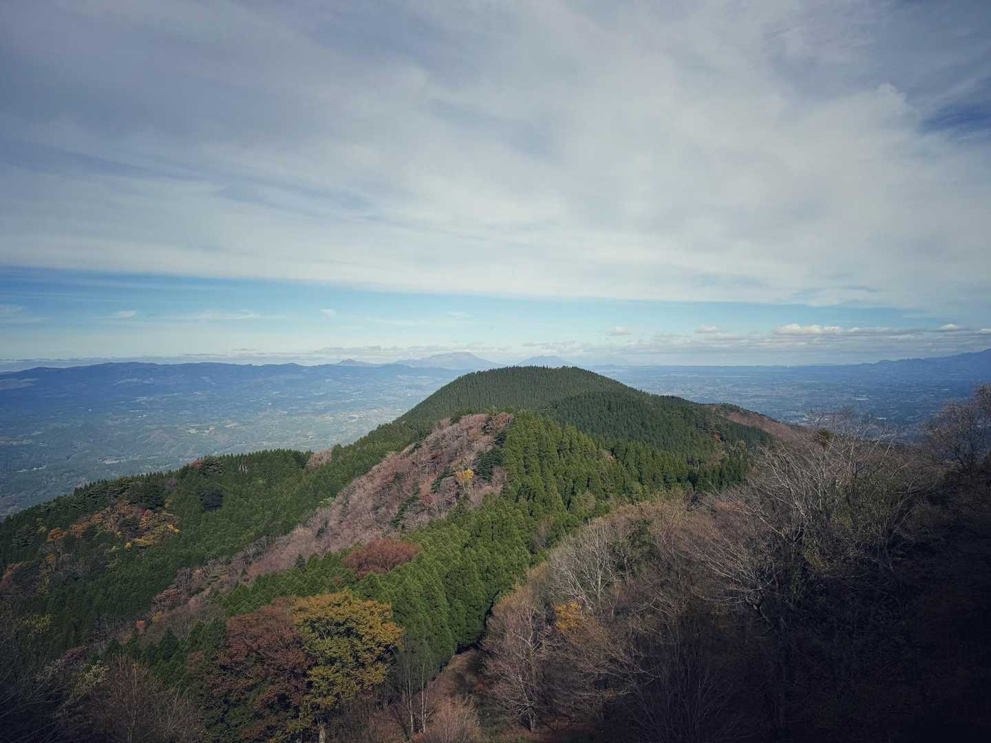 世の中に多すぎる矢筈岳