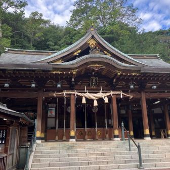 無事の登山を祈願。