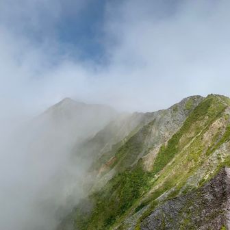 弥山側にモクモク