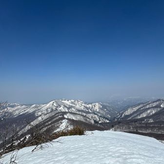月山方面も、、霞、花粉、黄砂、、、🤣