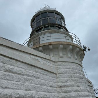 海側から見た灯台