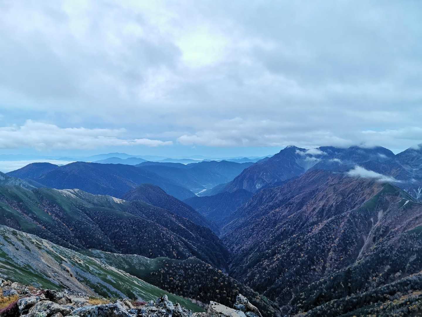 燕岳登山口-第1ベンチ-第2ベンチ-第3ベンチ-富士見ベン 周回コースの写真