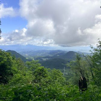 鳥海山は雲の中