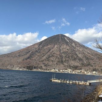 男体山は一日スッキリ見え続けてました。