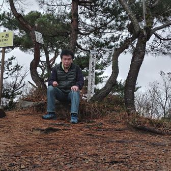 もうクタクタ
雨降り出した〜