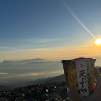朝日と朝ごはん